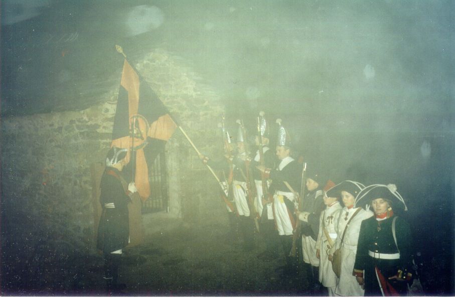 Ночная церемония у часовни с останками погибших на перевале Сен-Готард